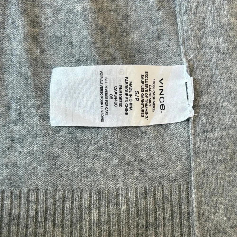 Vince Heather Gray CASHMERE Sweater - Picture 4 of 5